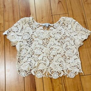 Forever 21 Cream Crochet Lace Short Sleeve Crop Top